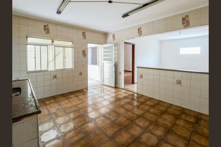Casa à venda com 360m², 5 quartos e 2 vagasCozinha 