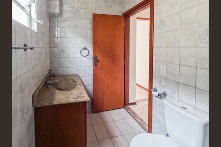 Casa à venda com 360m², 5 quartos e 2 vagasBanheiro 3