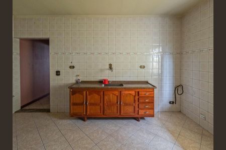 Casa à venda com 360m², 5 quartos e 2 vagasCozinha 2