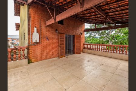 Casa à venda com 360m², 5 quartos e 2 vagasÁrea comum