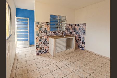 Casa à venda com 360m², 5 quartos e 2 vagasCozinha 3