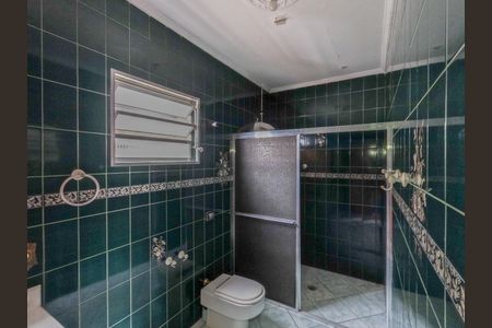 Casa à venda com 360m², 5 quartos e 2 vagasBanheiro