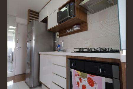 Apartamento à venda com 59m², 2 quartos e 1 vagaCozinha