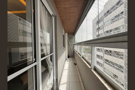 Apartamento à venda com 65m², 2 quartos e 1 vagaSacada