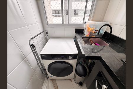 Apartamento à venda com 65m², 2 quartos e 1 vagaÁrea de Serviço