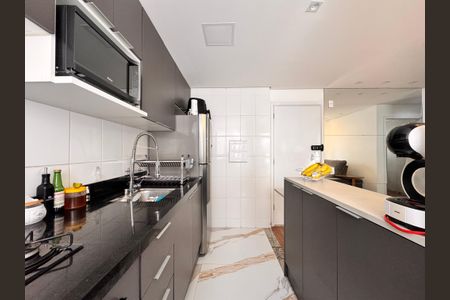 Apartamento à venda com 65m², 2 quartos e 1 vagaCozinha