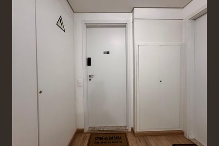 Apartamento à venda com 65m², 2 quartos e 1 vagaHall de entrada