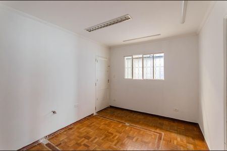 Casa para alugar com 230m², 2 quartos e 2 vagasQuarto 2