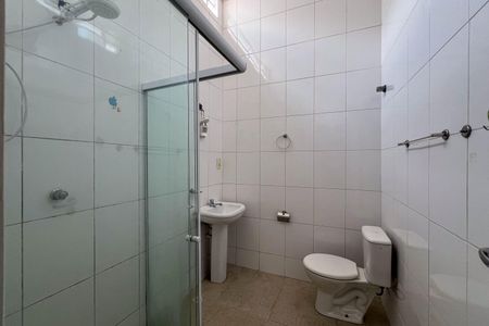 Casa para alugar com 68m², 2 quartos e 1 vagaBanheiro