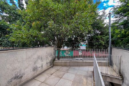 Casa para alugar com 68m², 2 quartos e 1 vagaVaranda