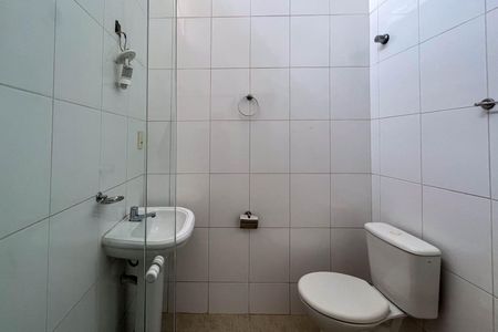 Casa para alugar com 68m², 2 quartos e 1 vagaBanheiro