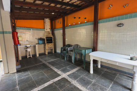 Apartamento para alugar com 72m², 1 quarto e 1 vagaÁrea comum - Salão de Jogos