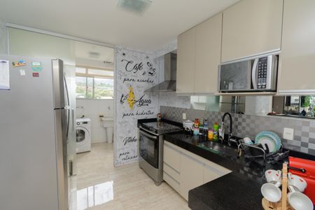 Apartamento à venda com 105m², 4 quartos e 2 vagas Apartamento à venda com 105m², 4 quartos e 2 vagasCozinha
