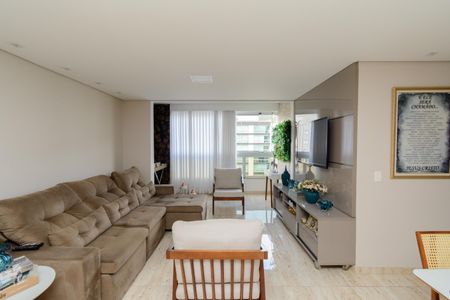Apartamento à venda com 105m², 4 quartos e 2 vagas Apartamento à venda com 105m², 4 quartos e 2 vagasSala