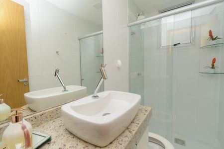 Apartamento à venda com 105m², 4 quartos e 2 vagas Apartamento à venda com 105m², 4 quartos e 2 vagasBanheiro Social