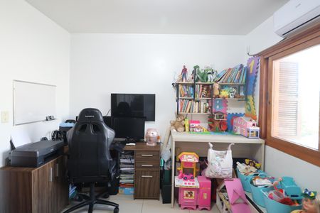 Casa à venda com 89m², 2 quartos e 2 vagasSuite 2