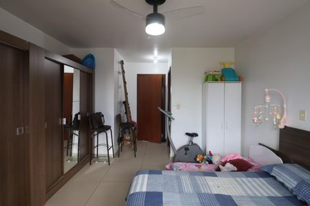 Casa à venda com 89m², 2 quartos e 2 vagasSuite 1