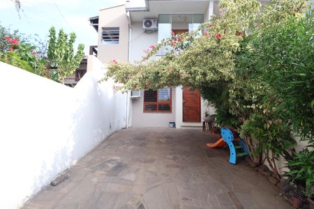 Casa à venda com 89m², 2 quartos e 2 vagasÁrea externa