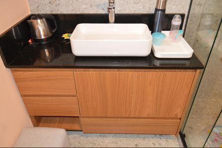 Apartamento à venda com 130m², 2 quartos e 1 vagaBanheiro da Suíte