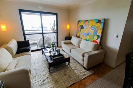 Apartamento à venda com 110m², 3 quartos e 3 vagas Apartamento à venda com 110m², 3 quartos e 3 vagasSala