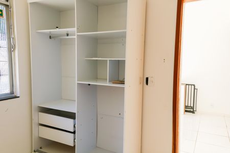 Casa à venda com 732m², 8 quartos e 8 vagasQuarto 2 - Casa 2