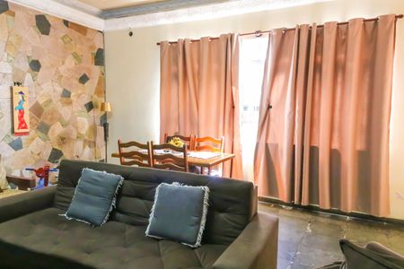 Casa à venda com 732m², 8 quartos e 8 vagasSala - Casa 1