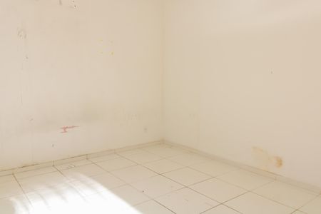 Casa à venda com 732m², 8 quartos e 8 vagasQuarto 1 - Casa 2