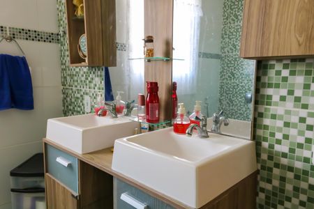 Casa à venda com 732m², 8 quartos e 8 vagasBanheiro - Casa 3