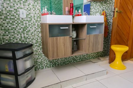 Casa à venda com 732m², 8 quartos e 8 vagasBanheiro - Casa 3