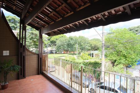 Casa à venda com 100m², 1 quarto e sem vagaVaranda