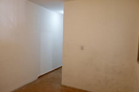 Quarto 1 de casa para alugar com 1 quarto, 50m² em Santo Antônio, Osasco