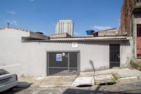 Casa para alugar com 50m², 1 quarto e 1 vagaFachada