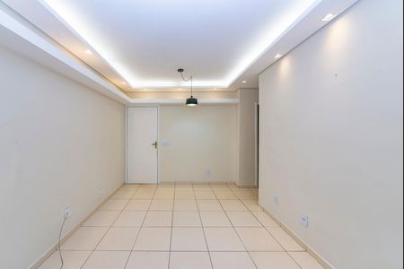 Apartamento para alugar com 73m², 2 quartos e 1 vaga Apartamento para alugar com 73m², 2 quartos e 1 vagaSala