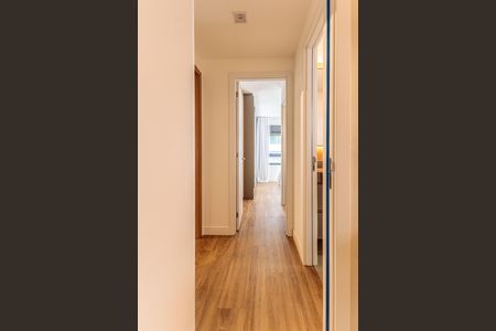 Apartamento à venda com 80m², 2 quartos e 1 vagaCorredor