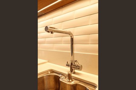 Apartamento à venda com 80m², 2 quartos e 1 vagaCozinha - Torneira