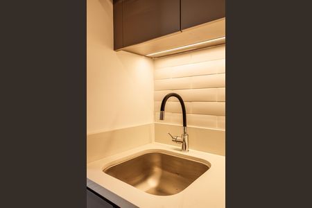 Apartamento à venda com 80m², 2 quartos e 1 vagaÁrea de Serviço