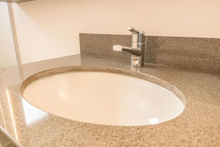 Apartamento à venda com 80m², 2 quartos e 1 vagaBanheiro da Suíte