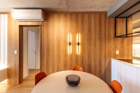 Apartamento à venda com 80m², 2 quartos e 1 vagaSala de Jantar