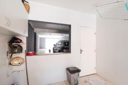 Casa à venda com 240m², 3 quartos e 4 vagasÁrea de Serviço