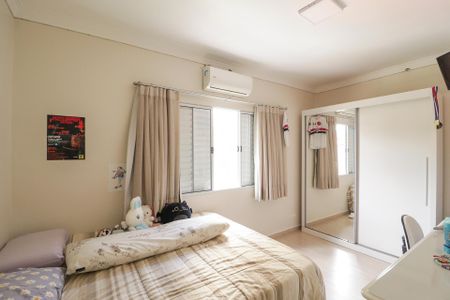 Casa à venda com 240m², 3 quartos e 4 vagasQuarto 1