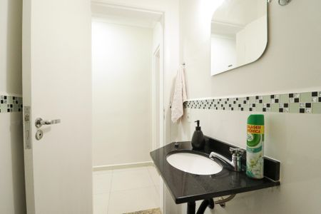 Casa à venda com 240m², 3 quartos e 4 vagasLavabo