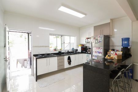 Casa à venda com 240m², 3 quartos e 4 vagasCozinha