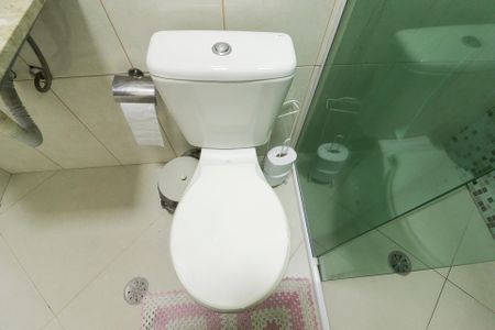 Casa à venda com 240m², 3 quartos e 4 vagasBanheiro Social