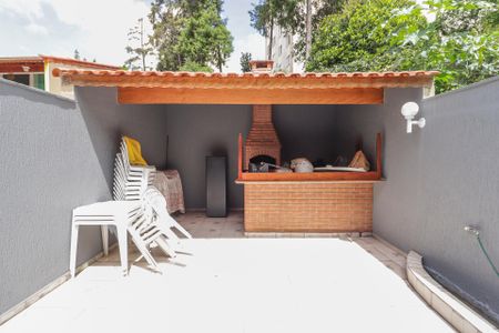 Casa à venda com 240m², 3 quartos e 4 vagasChurrasqueira