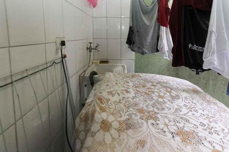 Casa de condomínio à venda com 66m², 2 quartos e 1 vagaÁrea de Serviço