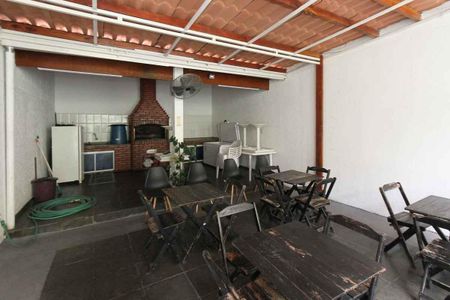 Casa de condomínio à venda com 66m², 2 quartos e 1 vagaÁrea comum - Churrasqueira