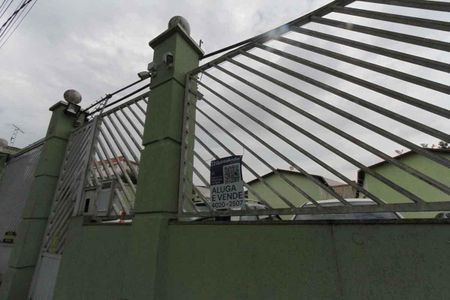 Casa de condomínio à venda com 66m², 2 quartos e 1 vagaFachada +  Placa