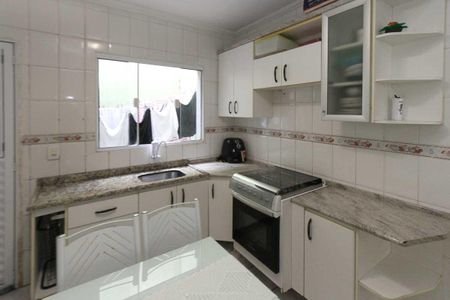 Casa de condomínio à venda com 66m², 2 quartos e 1 vagaCozinha