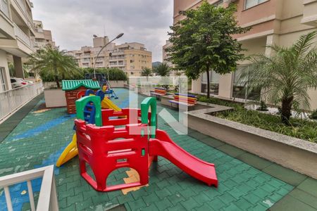 Apartamento à venda com 69m², 2 quartos e 1 vaga Apartamento à venda com 69m², 2 quartos e 1 vagaÁrea comum - Playground