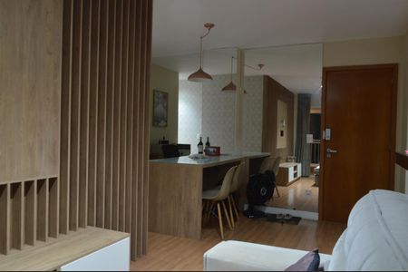 Apartamento à venda com 69m², 2 quartos e 1 vaga Apartamento à venda com 69m², 2 quartos e 1 vagaSala